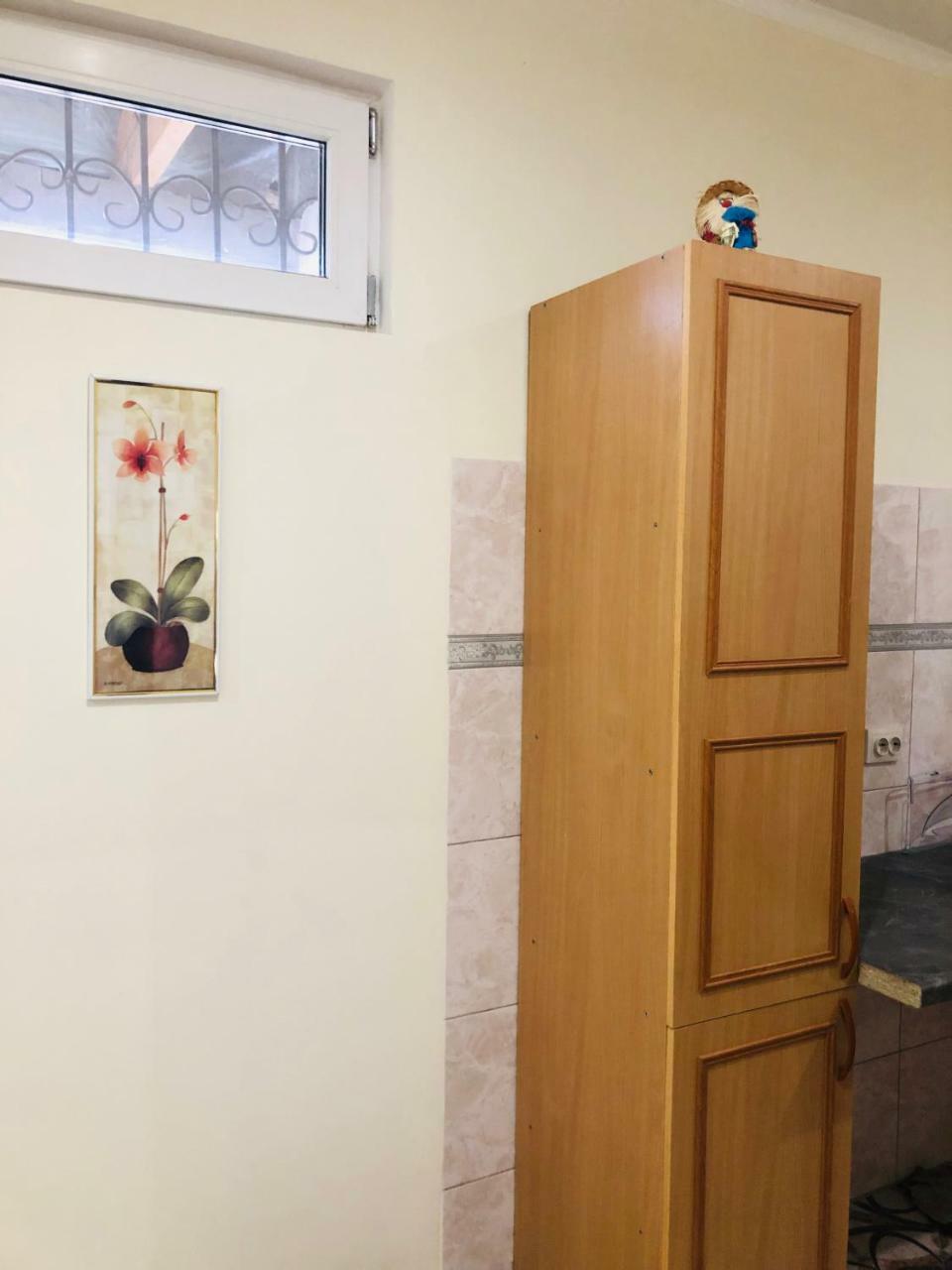 Guest House Nadia Soukhoumi Extérieur photo